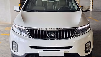Kia Sorento 2020 2.4 GAT Deluxe Trắng 66.000km