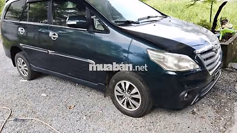 GĐ e cần bán Innova 2015 E,bác thiên chi goi e