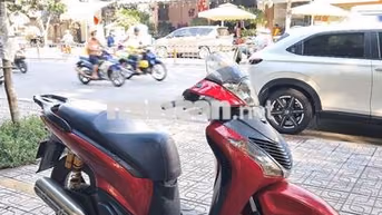 Honda SH 150i 2025 Đỏ
