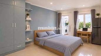 Căn Hộ 1PN Tách Bếp Ban Công Full nội thất giá rẻ ngay CV Làng Hoa