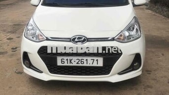 Hyundai i10 sx cuối 2016 chính chủ cà vẹt còn đẹp