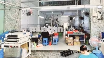 Cho thuê kho xưởng 150m2 - 2PN - 2WC - Xe tải vào tận nơi - Quận 12