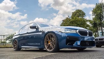 BMW 520i Luxury up Full M5 2022 lướt nhẹ cực đẹp