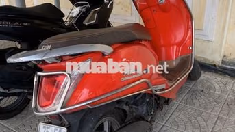 SYM Attila Xe tay ga màu Đỏ