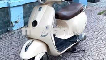 Piaggio Vespa LX150ie phun xăng điện tử zin az