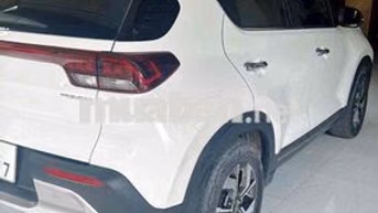 Kia Sonet Premium 2022 Trắng Tự động