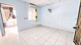 (Phí siêu rẻ) Studio ban công rộng,máy lạnh-Gần Huit_KCN TB_Sân bay