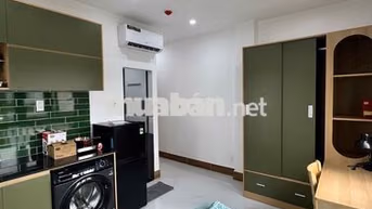 🤫 STUDIO "BÓC SEAL" DƯƠNG QUẢNG HÀM: MÁY GIẶT RIÊNG, CỬA SỔ TRỜI