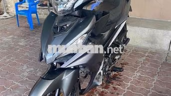Yamaha Exciter 135 4 số Côn tự động Xám