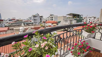 CHO THUÊ Căn hộ cao cấp  gần ngõ 30 Đào Tấn, Quận Ba Đình
