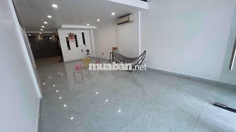 ✅✅Cho thuê nhà mặt tiền kinh doanh sầm uất 