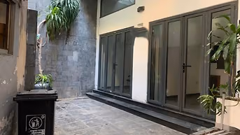 Cho thuê nhà hẻm sát mặt tiền Phan Đăng Lưu, 3T ở kết hợp KD giá 22tr
