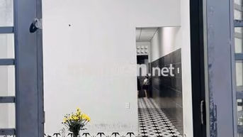 NHÀ GẦN TRƯỜNG NGUYỄN VĂN THỆ. TRỆT LẦU 3PN 2WC