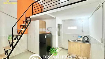 PHÒNG TRỌ CÓ GÁC GIÁ RẺ CỬA SỔ FULL NỘI THẤT GÁC CAO ĐỨNG GẦN ĐU HUIT