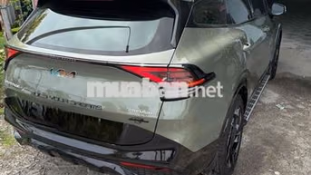 Kia Sportage Premium 2024 Xanh rêu 2.0 Xăng