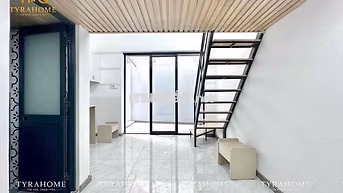 Siêu phẩm Duplex có Sân sau 30m2. Full nội thất , Ở 3ng. Trung Tâm BT