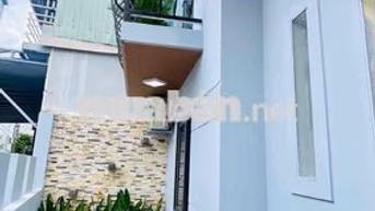 chủ gửi bán nhà kiệt bùi hiển sau lưng bến xe đà nẵng