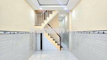 nhà 1 lầu,  trung tâm quận 7 kế quận tư, gần khu xuất Tân Thuận