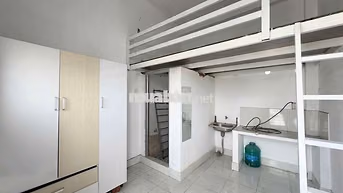 Phòng gác giá rẻ gần công viên Phần Mềm Quang Trung 