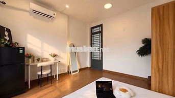Phòng Trọ gần Văn Lang, Uef, Giao thông vận tải, ngoại thương