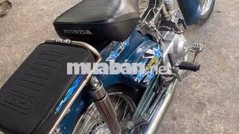 Honda Cub 81 Xanh