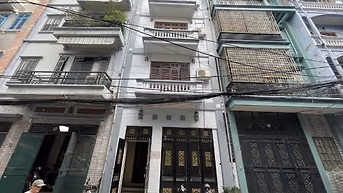 Cho thuê nhà mặt phố Phương Liệt 80m2 x 4T, MT 6m, vỉa hè ô tô đỗ