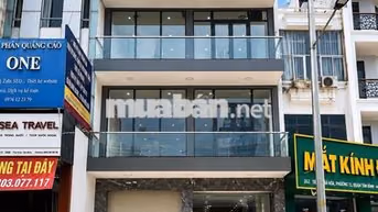 NGÃ 4 CỘNG HÒA – HOÀNG HOA THÁM, TÂN BÌNH - 8X20m - 4 TẦNG MỚI 100%
