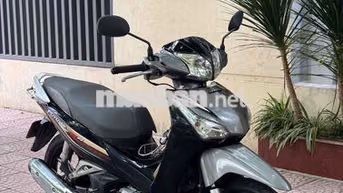 Honda Future 125 Fi 2015 Đen, Bạc