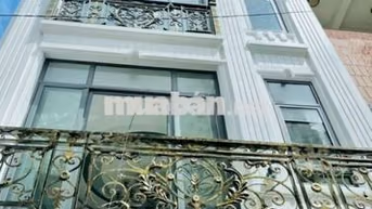 Cần cho thuê nhà HXH 91/2A Nguyễn Trọng Tuyển P.15 Q Phú Nhuận 