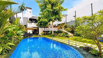 Cho thuê villa 2 tầng sân vườn kiệt #CHẾ #LAN #VIÊN - ( ngang 10m )