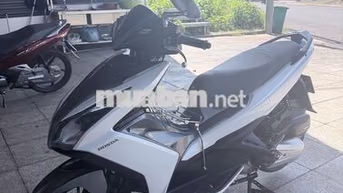 Honda Air Blade Trắng