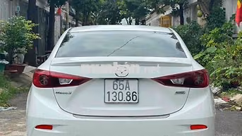 Mazda 3 Sedan 1.5 AT 2017 Trắng 10.000 km
