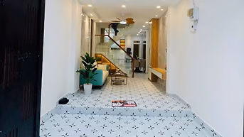 NHÀ ĐẸP, HẺM XE HƠI PHAN VĂN TRỊ, DT 3.5x15m, 3PN, MỚI, FULL NỘI THẤT