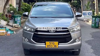 Bán Innova đời 2019 số sàn xe đẹp hỗ trợ bank