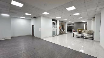 CHO THUÊ MBKD 150m2 KD ĐA NGHỀ MẶT TIỀN LÊ VĂN LƯƠNG QUẬN 7 SÁT LOTTE