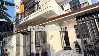 BIỆT THỰ GẦN ĐỒNG KHỞI – 400 TRIỆU NHẬN NHÀ, TẶNG FULL NỘI THẤT