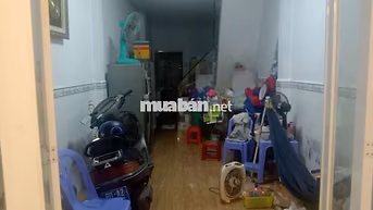 cần sang lại nhà nguyên căn cho thuê 3pn 3wc gần CMT8