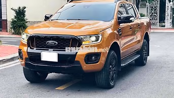 Ford Ranger Wildtrak 4x4 2025 Vàng đồng 19.800 KM
