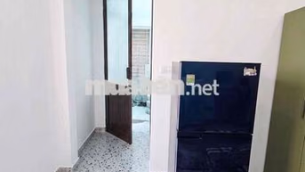 Phòng đầy đủ tiện nghi cách 3 phút qua đh Văn Hiến giữ phòng lâu
