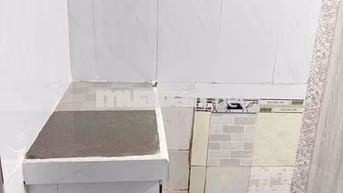 Nhàtrọ  riêng biệt ko chung chủ điện nhà nước .
