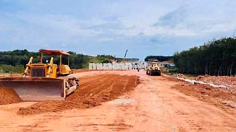 chủ cần bán đất mặt tiền 32m ngay  xuyên tâm giao tuyến 1