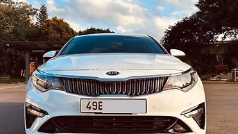Kia Optima Luxury 2.0 2020 Trắng 73.000km