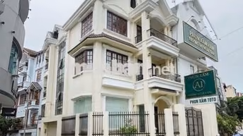 CHÍNH CHỦ CHO THUÊ BIỆT THỰ HAI MẶT TIỀN HOA LAN PHÚ NHUẬN,TRỆT 3 LẦU