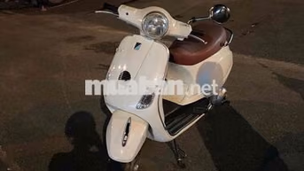 Piaggio Vespa LX 125 Trắng