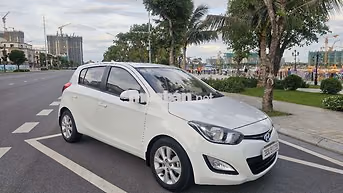 Hyundai i20 1.4AT 2013 Trắng Tự động 8 vạn
