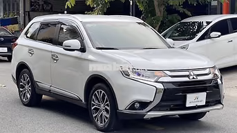 Mitsubishi Outlander 2.0 CVT 2019 Trắng Tự động