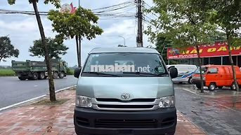 Toyota Hiace tải van 2009