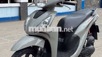 Honda Vision Cá tính