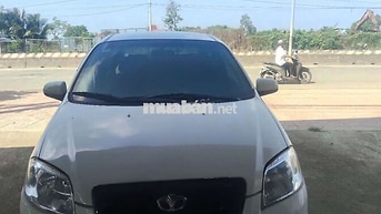 Daewoo Gentra Trắng 5 chỗ