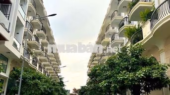 Cho Thuê Nhà Phố Mới Xây 100% DT220m2 1Trệt 1Lửng 3Lầu 5Pn 6Wc Hẻm 10m